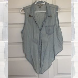 Muscle Tee Button Down